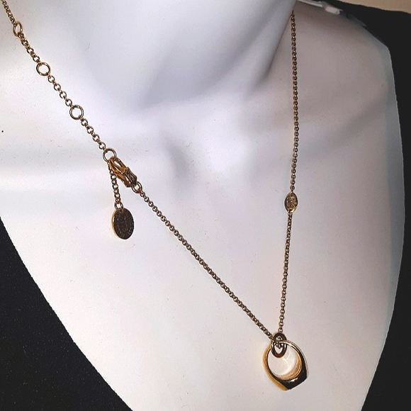 Limited edition JUICY COUTURE 2008 class ring box - Picture 8 of 14